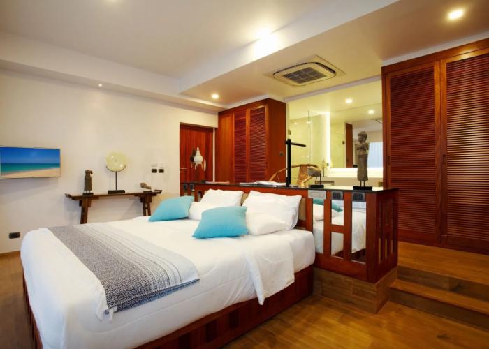 Bluesiam Villa