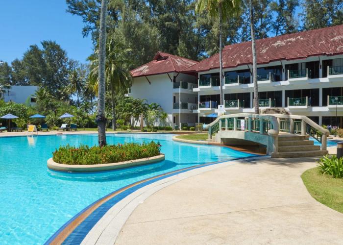 Amora Beach Resort Phuket