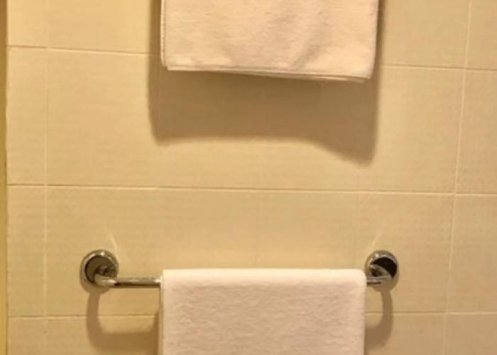 Surin Bay Inn
