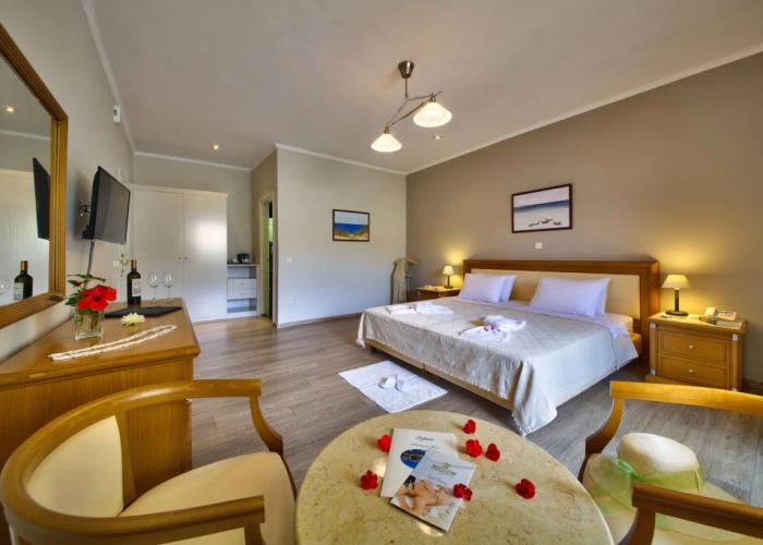 Paxos Club Resort & SPA