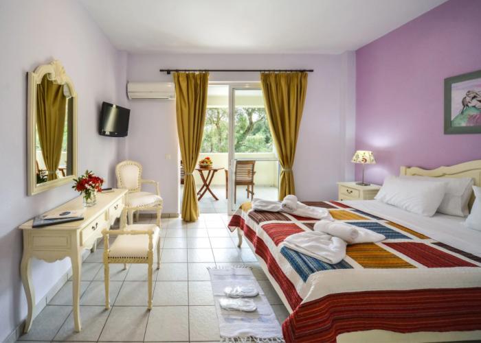 Paxos Club Resort & SPA