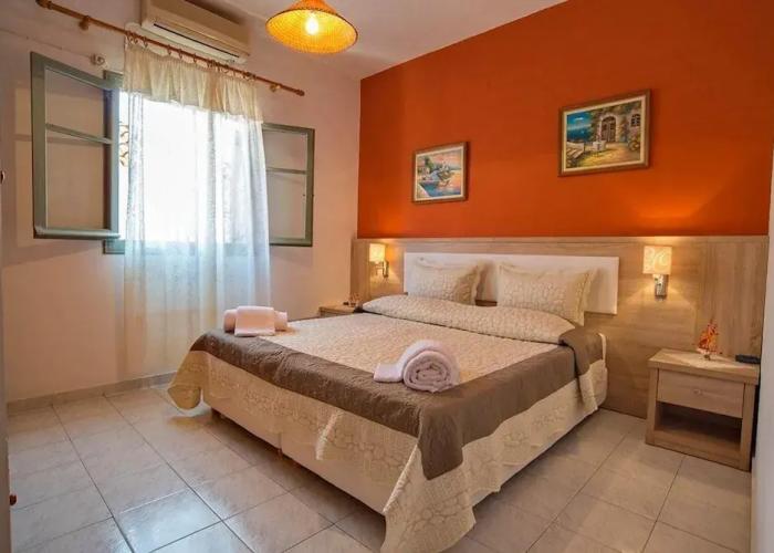 Dora I Studio - Cozy With bay View
