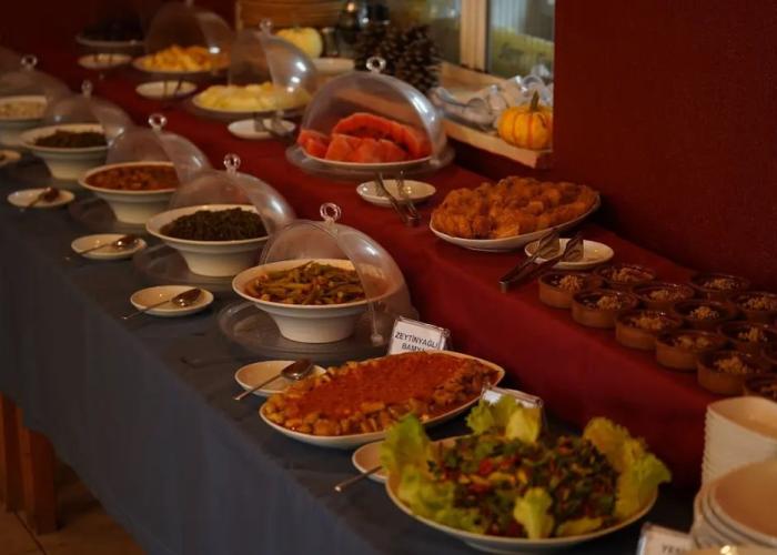 Eden Bungalows and Beach