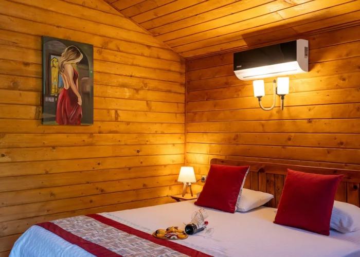 Eden Bungalows and Beach