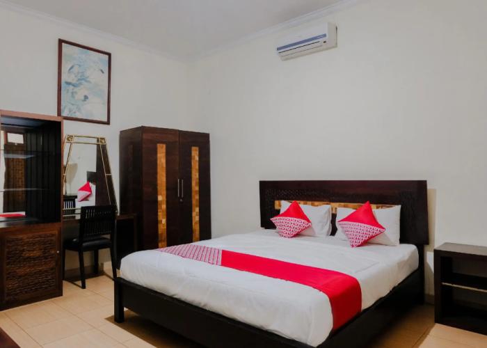 Hotel Mahkota Plengkung