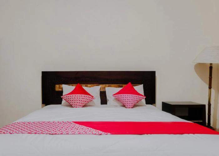 Hotel Mahkota Plengkung