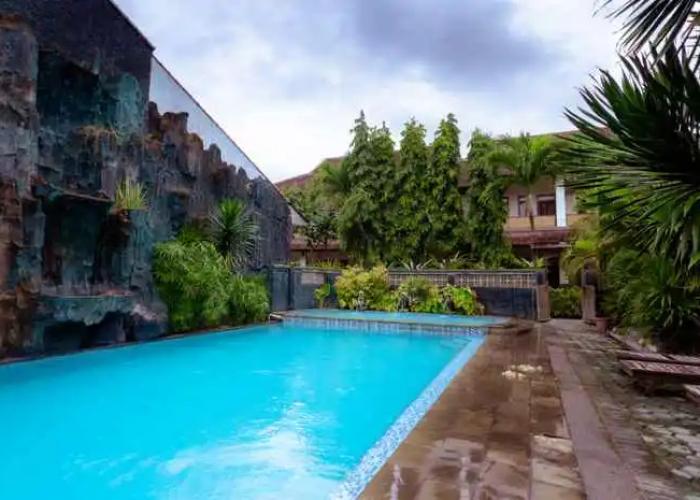 Mahkota Plengkung Hotel by ecommerceloka