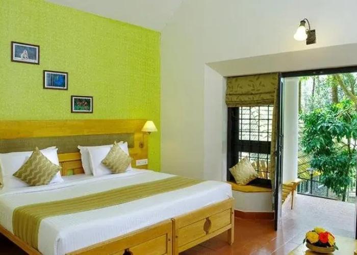 Hotel Treetop