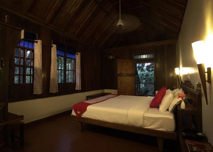 Hotel Ambadi