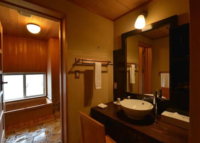 IKI RETREAT by Onko Chishin