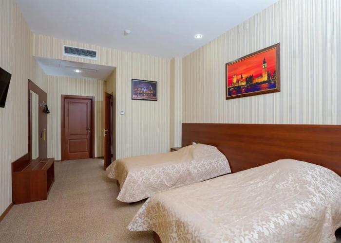Royal Hotel