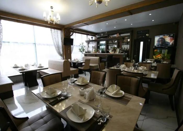 Albatros Hotel