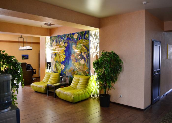 Green Hotel