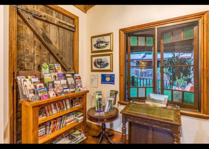 Tamborine Mountain B&B