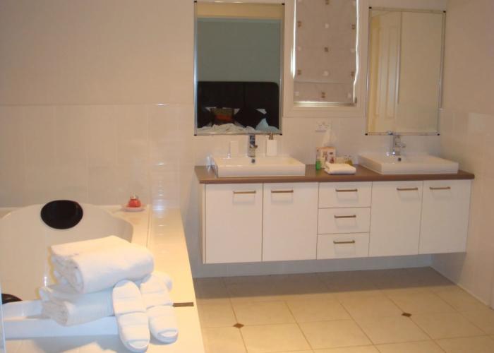 Camelot Boutique Accommodations