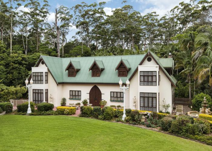 Mt Tamborine Stonehaven Boutique Hotel