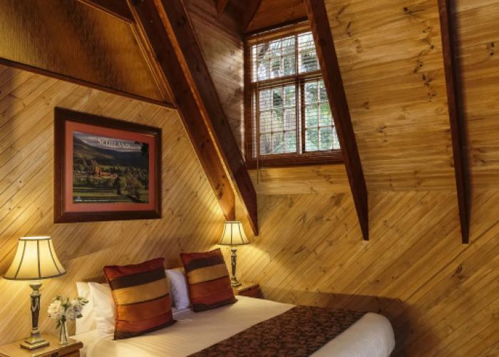 Mt Tamborine Stonehaven Boutique Hotel