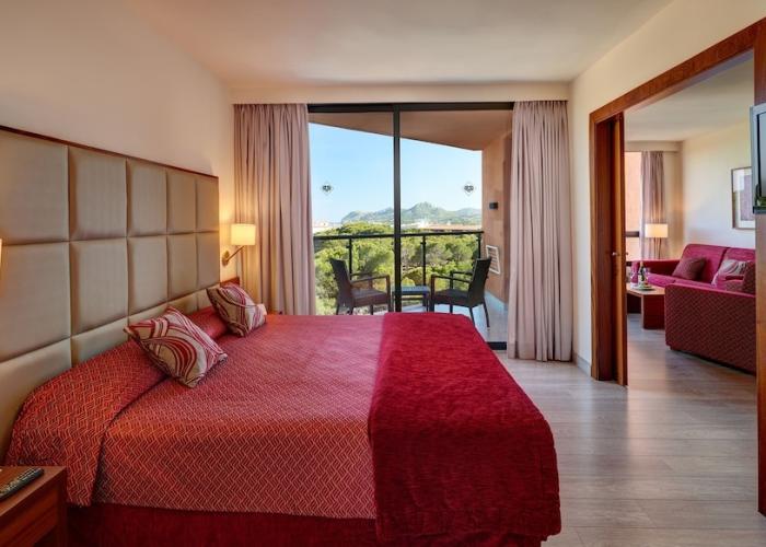 Protur Turó Pins Hotel