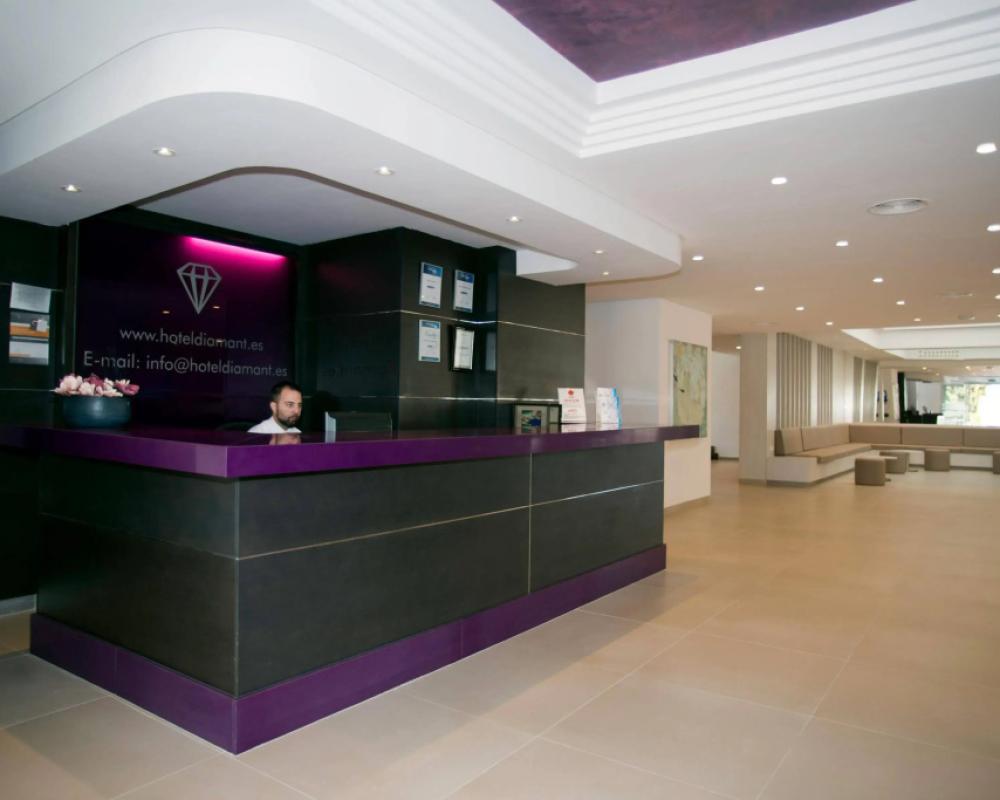 фото Aparthotel Diamant