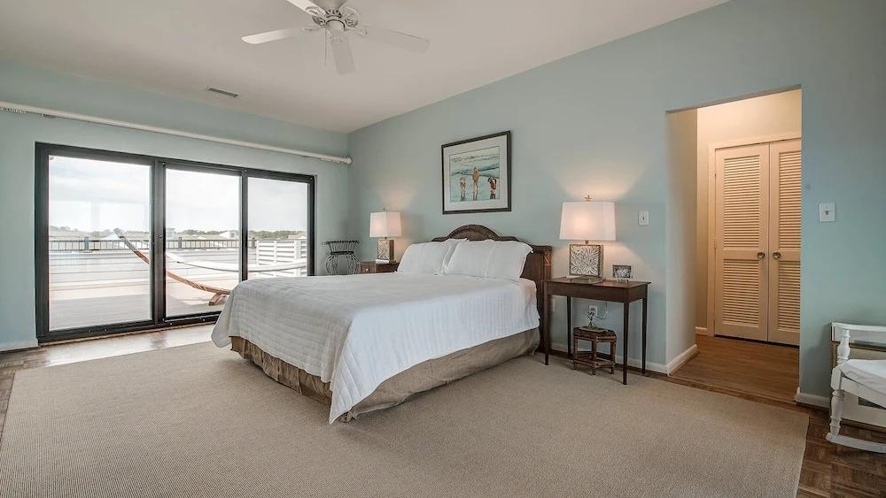 Penthouse Oceanfront Villa At Inlet Point On Litchfield Beach 3 Bedroom Condo by Peace Vacations