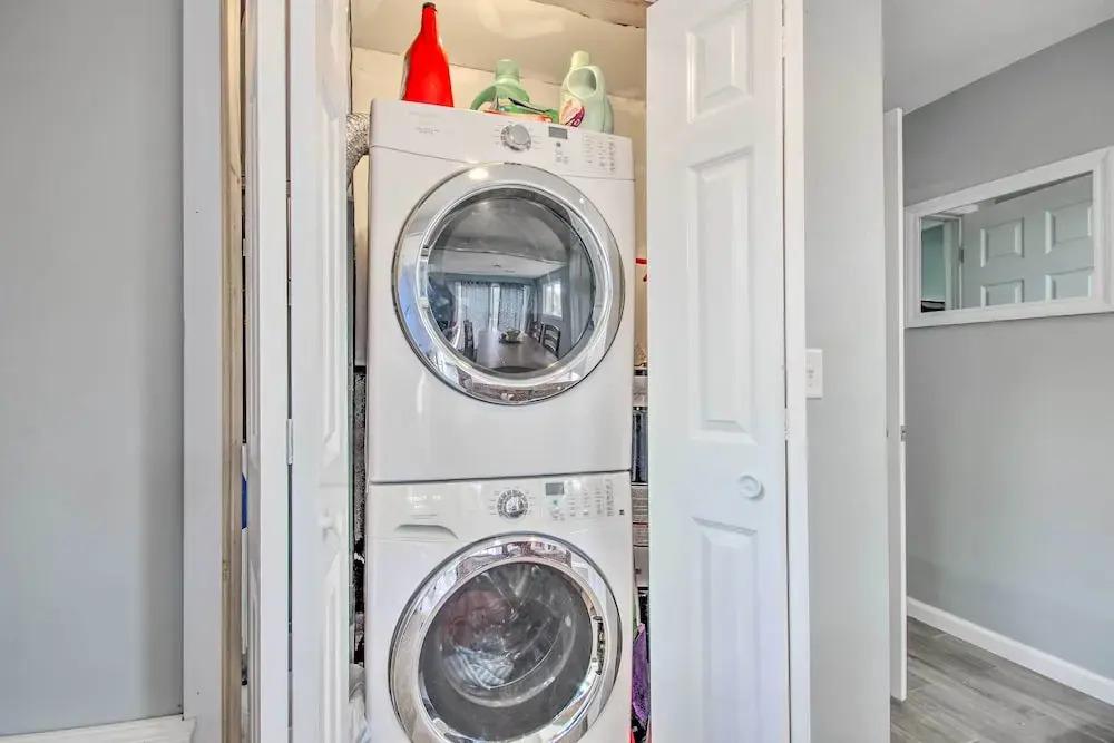 Dock & Furnished Deck: Lakefront Gravois Mills Gem