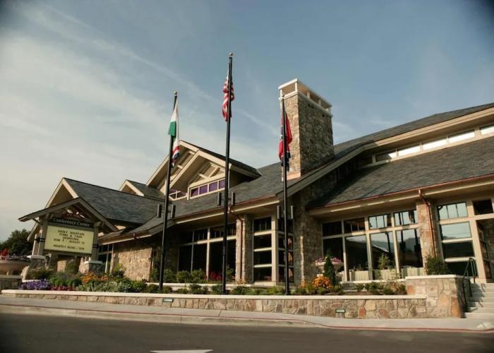 Smoky Waters by Hosteeva