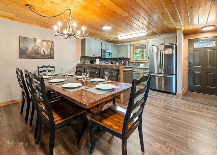 Dolly's # 1 2 Bedroom Condo by RedAwning