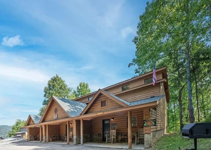 Dolly's # 1 2 Bedroom Condo by RedAwning