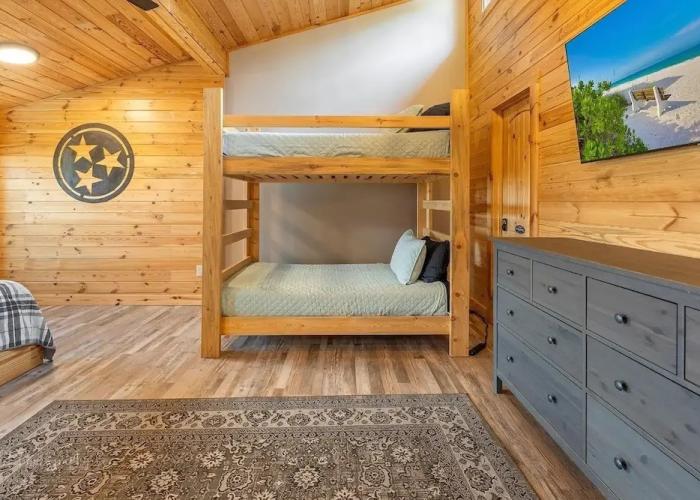 Dolly's Lodge # 3 2 Bedroom Condo by RedAwning