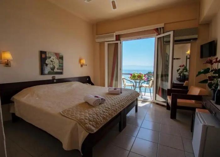 Aegli Hotel