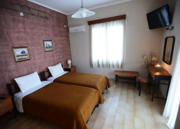 Argo Hotel