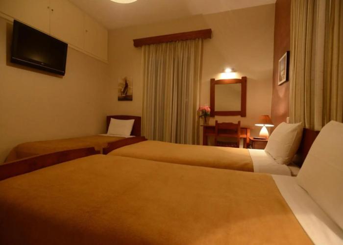 Argo Hotel