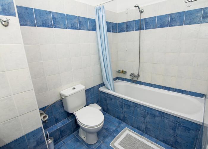 Alexandros Hotel 