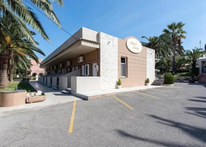 Anita Hotel