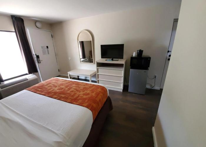 THE PARAGON of Golden Isles