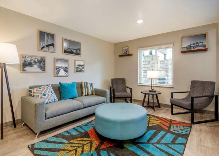 WoodSpring Suites Brunswick