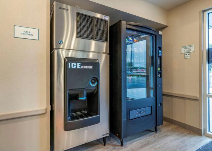 WoodSpring Suites Brunswick