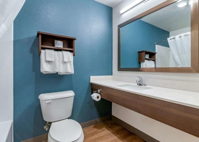 WoodSpring Suites Brunswick