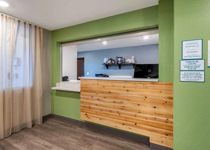 WoodSpring Suites Brunswick