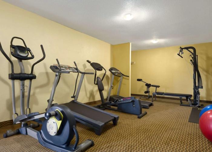 Days Inn by Wyndham Brunswick/St. Simons Area