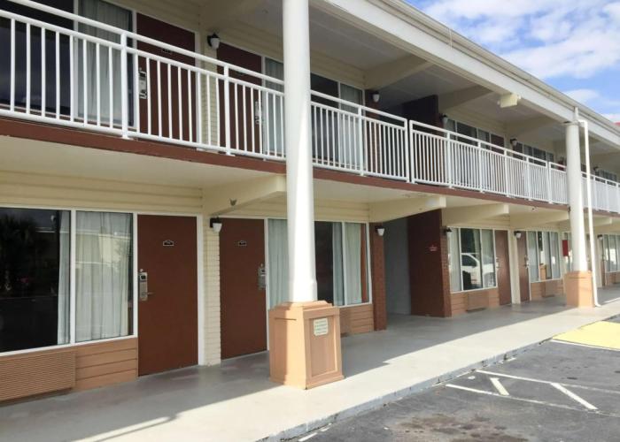 Motel 6 Brunswick, GA