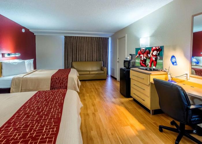 Red Roof Inn & Suites Brunswick I-95