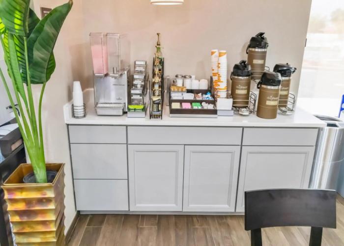 Suburban Studios Brunswick I-95