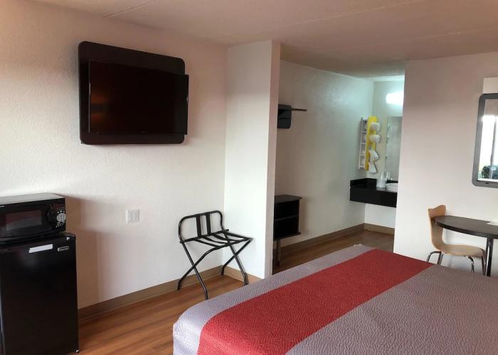 Motel6 Brunswick, GA