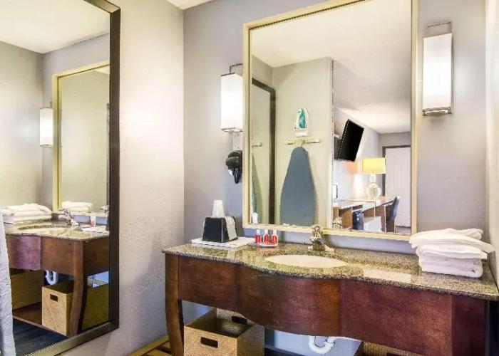 Econo Lodge Brunswick