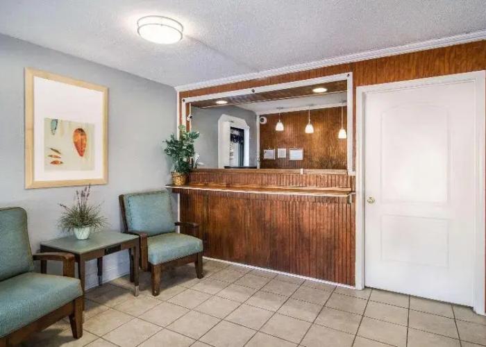 Econo Lodge Brunswick