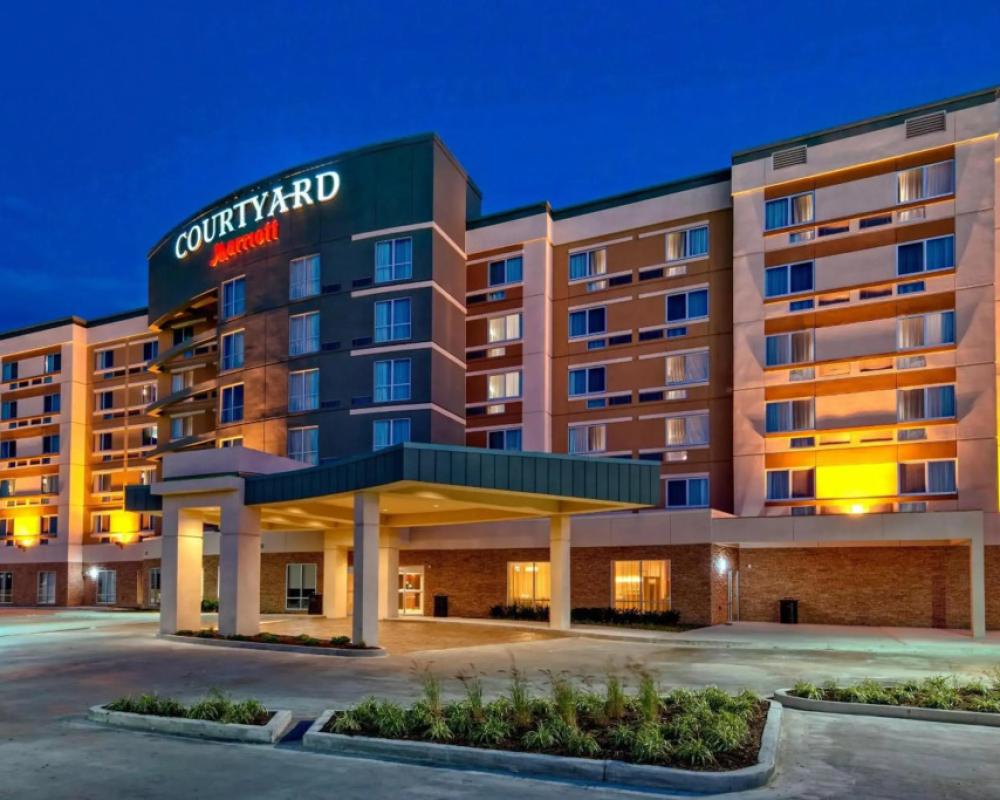 Courtyard Westbury Long Island