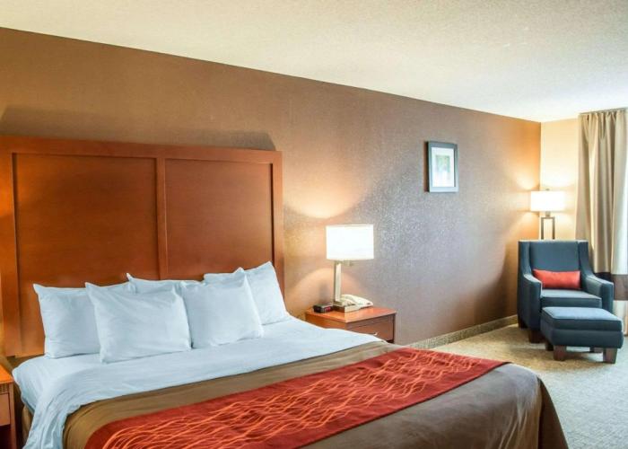 Comfort Inn & Suites