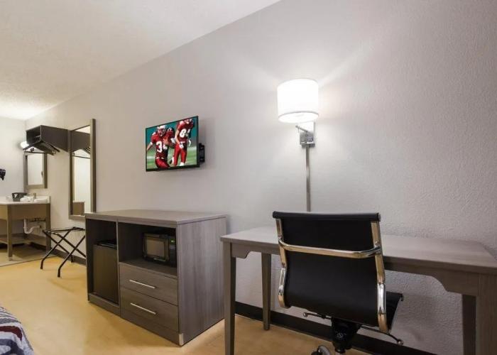 Red Roof Inn Lawrenceburg