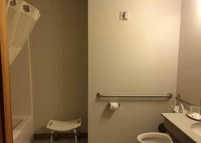 Baymont Inn & Suites Lawrenceburg